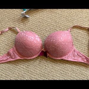 Victoria's secret sexy plunge push up bra